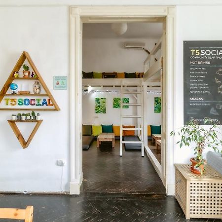 T5 Social Hostel Bucharest Luaran gambar
