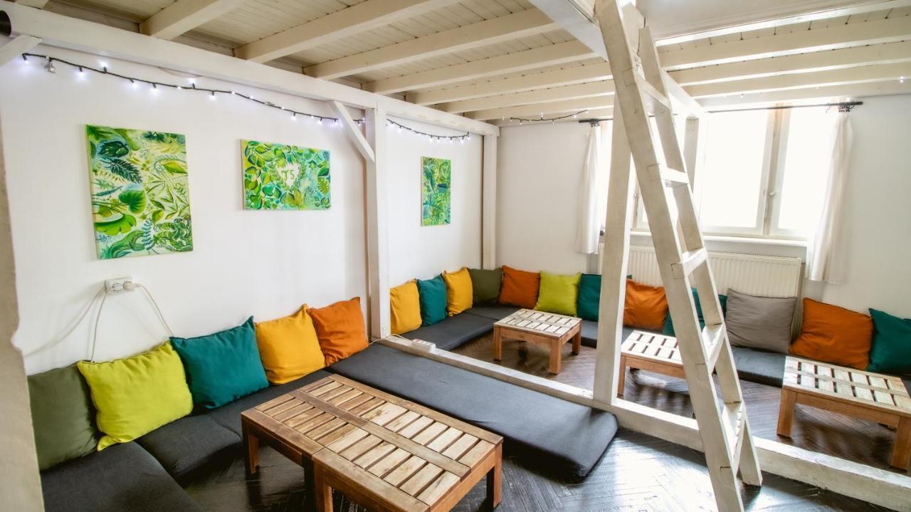 T5 Social Hostel Bucharest Luaran gambar