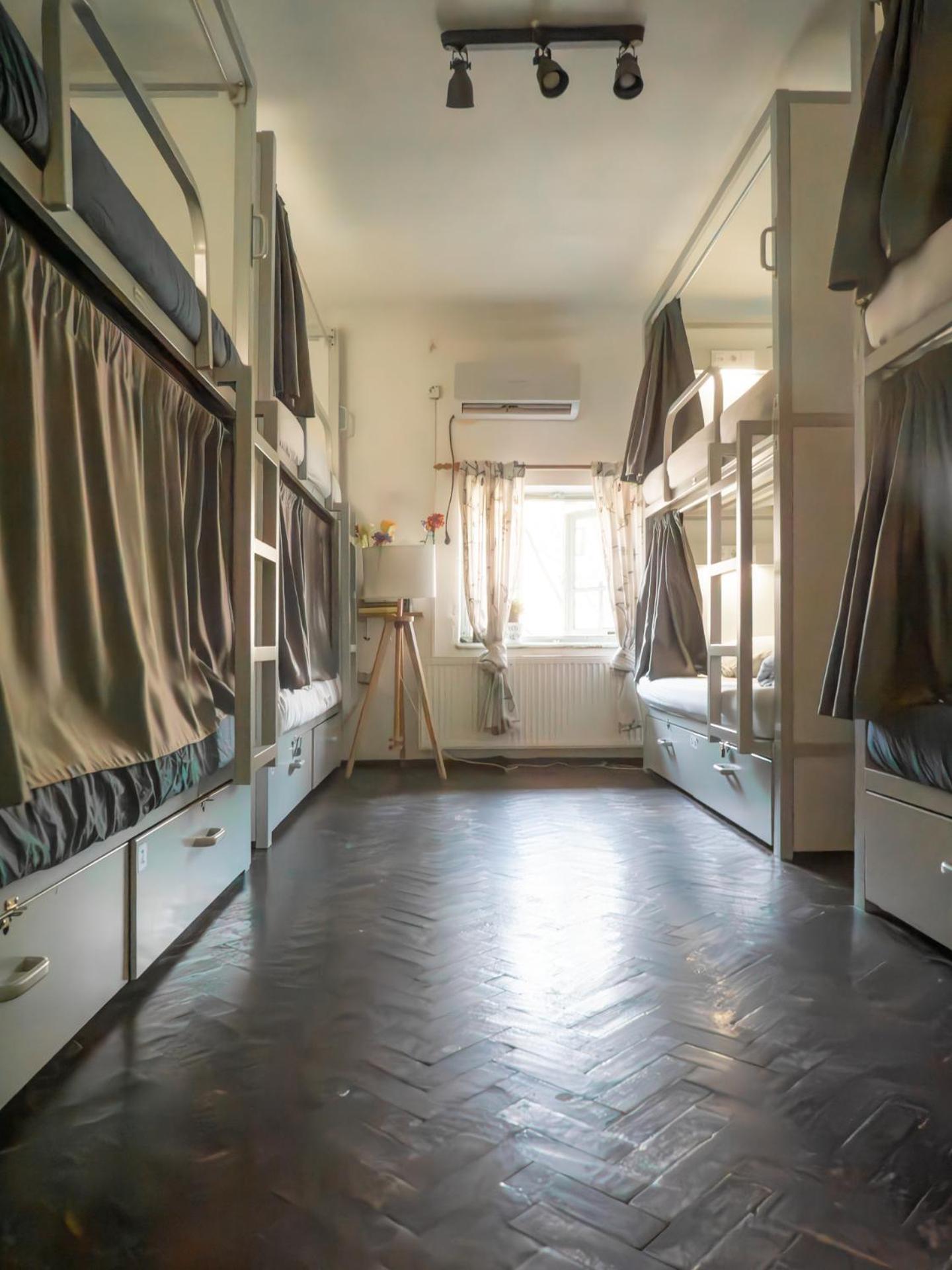 T5 Social Hostel Bucharest Luaran gambar